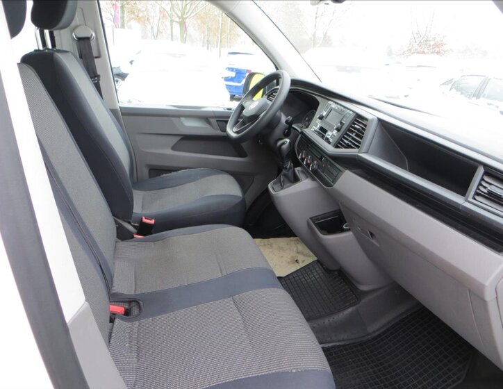 Volkswagen Transporter 10