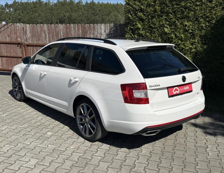 Škoda Octavia Kombi 2,0 l 135 kw