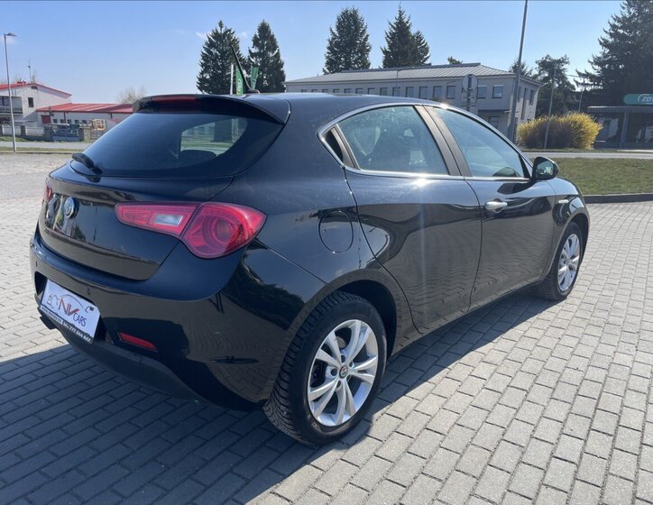 Alfa Romeo Giulietta Kombi 1,4 l 110 kw