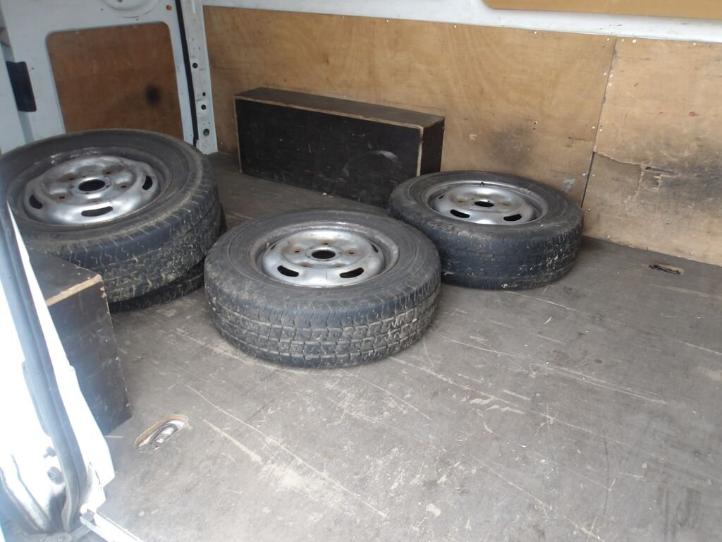 Ford Transit Skříň 2,2 l 63 kw