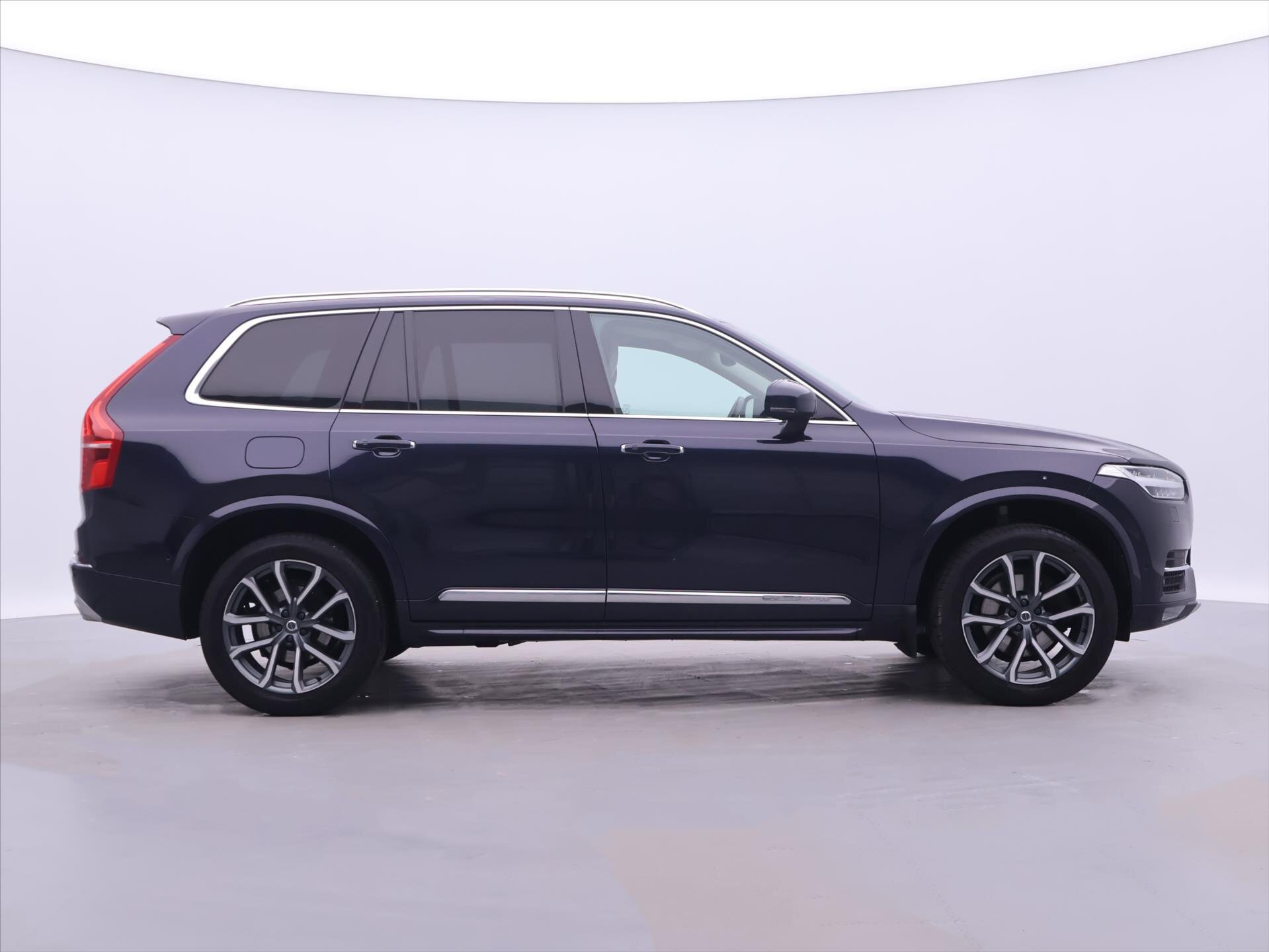 Volvo XC90 SUV / Terénní 2,0 l 165 kw