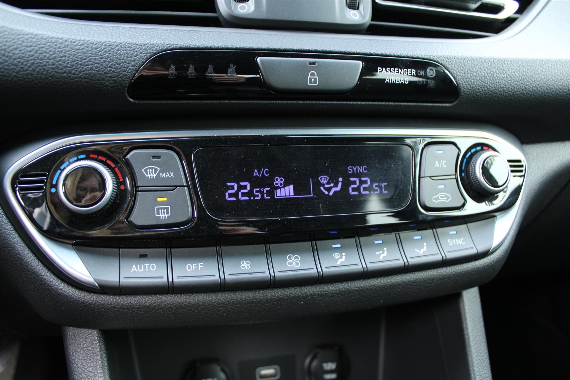 Hyundai i30 Liftback 1,5 l 117 kw