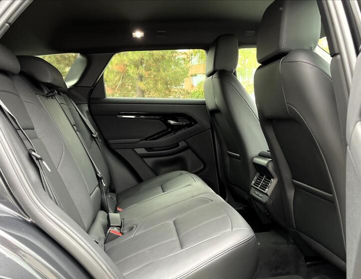 Land Rover Range Rover Evoque 31