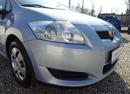 Toyota Auris Hatchback 1,3 l 74 kw