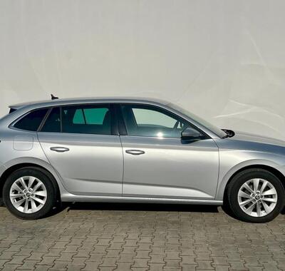 Škoda Scala 8