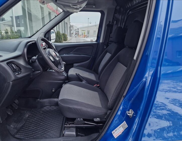 Fiat Dobló cargo Skříň 1,4 l 88 kw