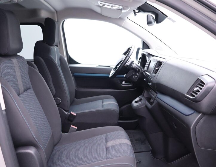 Peugeot Traveller Kombi 2,0 l 130 kw