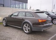Audi A6 Allroad 6