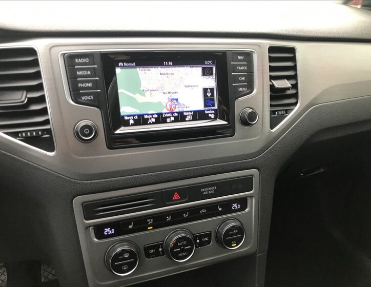 Volkswagen Golf Sportsvan 11