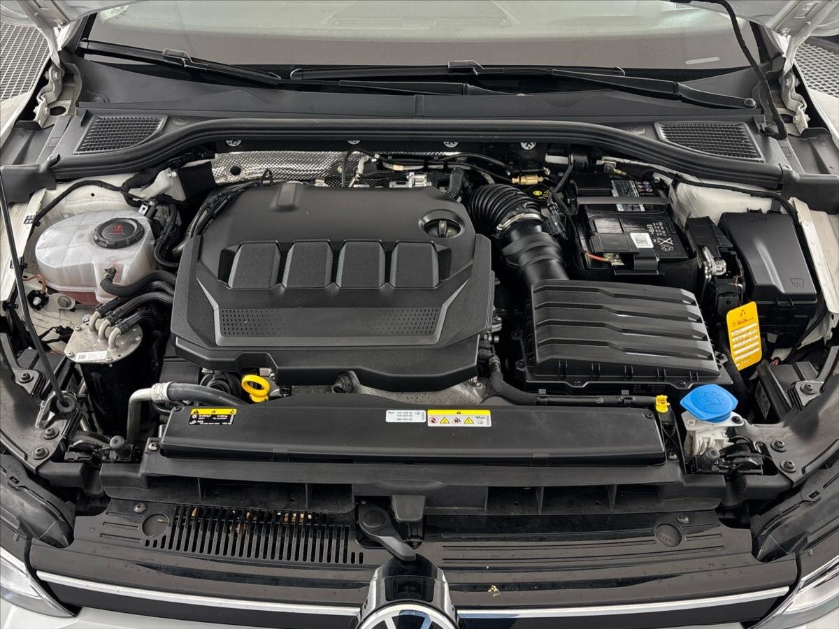 Volkswagen Golf Kombi 2,0 l 85 kw