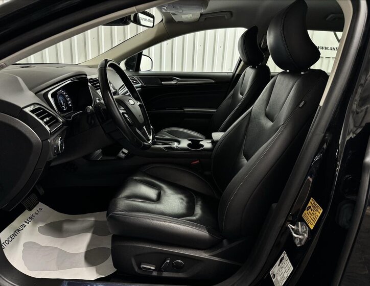 Ford Mondeo Kombi 1,5 l 121 kw