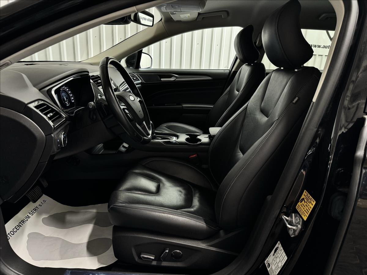 Ford Mondeo Kombi 1,5 l 121 kw