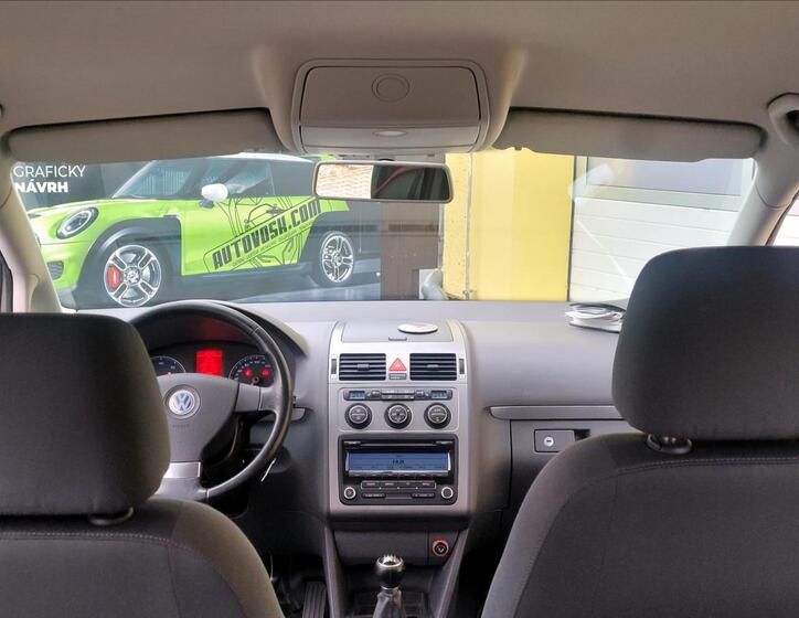 Volkswagen Touran 19