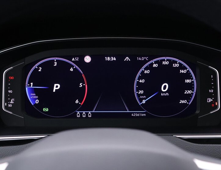 Volkswagen Passat 18