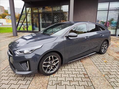KIA ProCeed