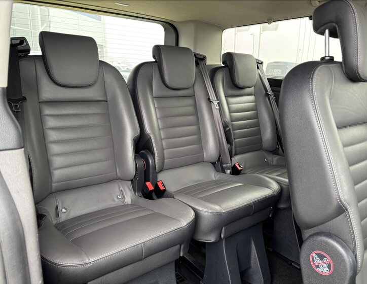 Ford Tourneo Custom Kombi 2,0 l 125 kw