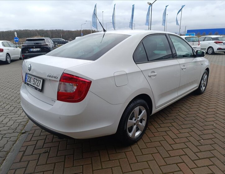 Škoda Rapid Liftback 1,2 l 63 kw