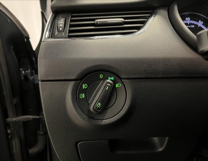 Škoda Octavia Liftback 999,0 85 kw