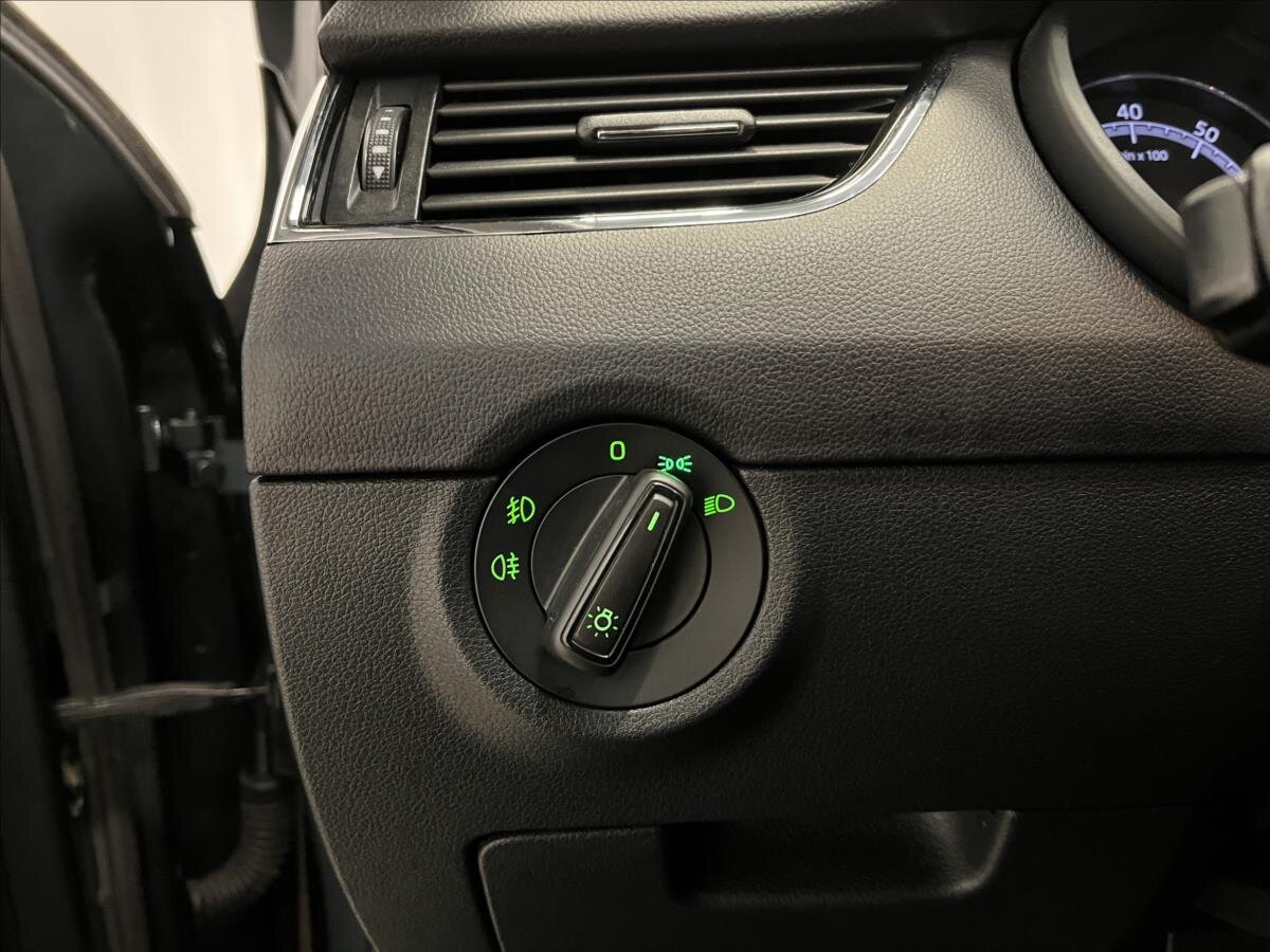 Škoda Octavia Liftback 999,0 85 kw