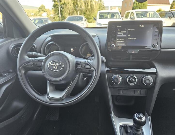 Toyota Yaris Cross 5