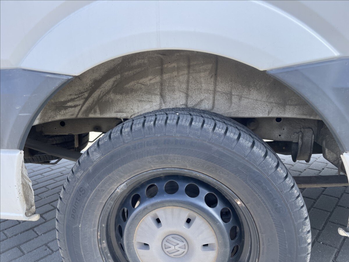 Volkswagen Crafter Skříň 2,0 l 120 kw