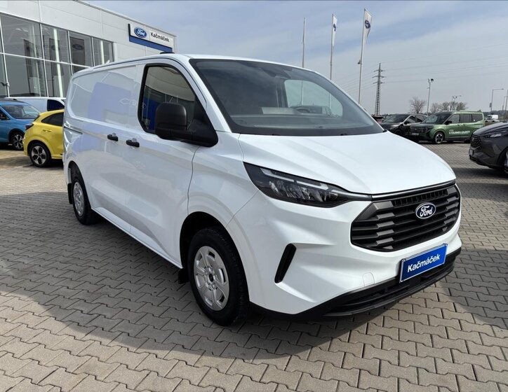 Ford Transit Custom Skříň 2,0 l 100 kw
