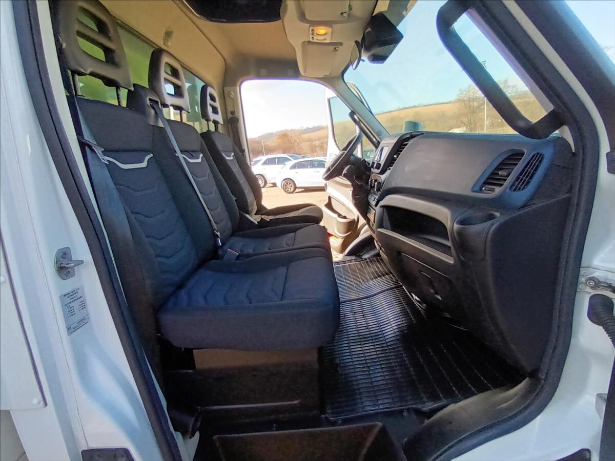 Iveco Daily Skříň 3,0 l 132 kw