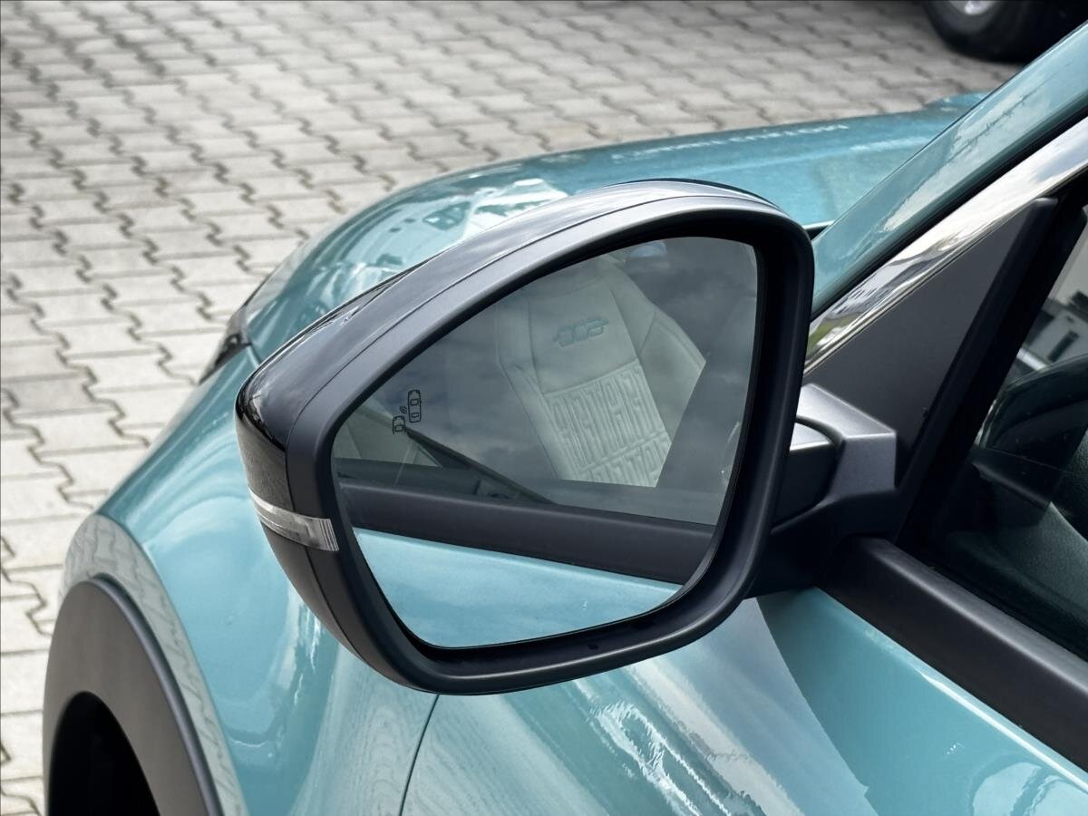 Fiat 600 SUV / Terénní 1,2 l 100 kw