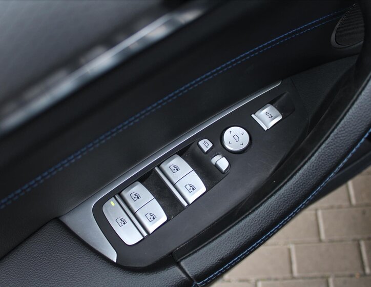 BMW X3 SUV 3,0 l 195 kw