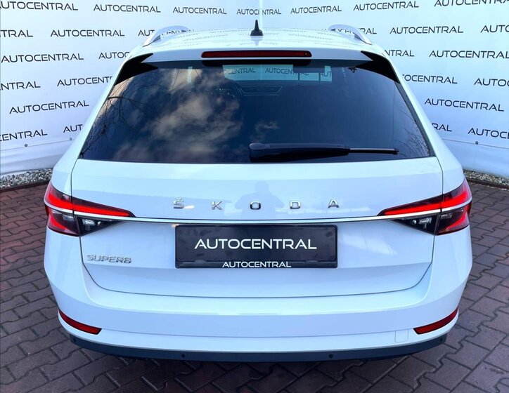 Škoda Superb Kombi 2,0 l 147 kw