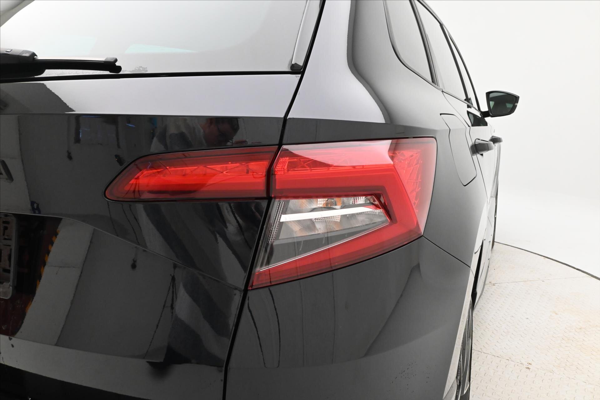 Škoda Karoq SUV 1,5 l 110 kw