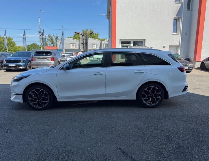 KIA Ceed Kombi 1,5 l 103 kw