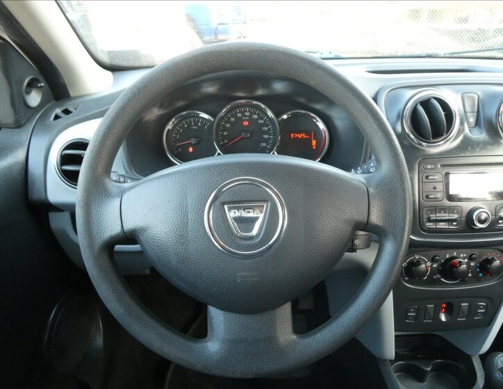 Dacia Sandero Hatchback 1,1 l 55 kw