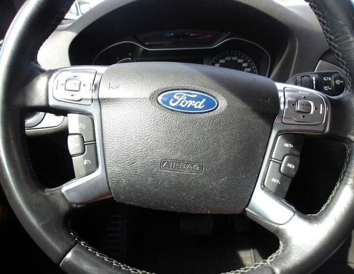 Ford Mondeo Kombi 2,0 l 120 kw