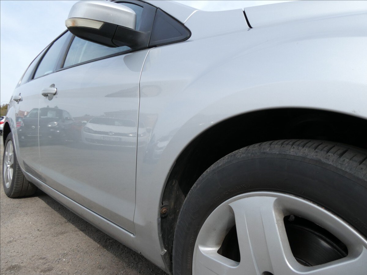 Ford Focus Kombi 1,6 l 74 kw