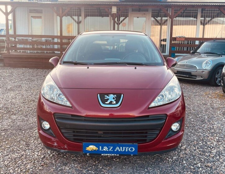 Peugeot 207 Hatchback 1,4 l 54 kw