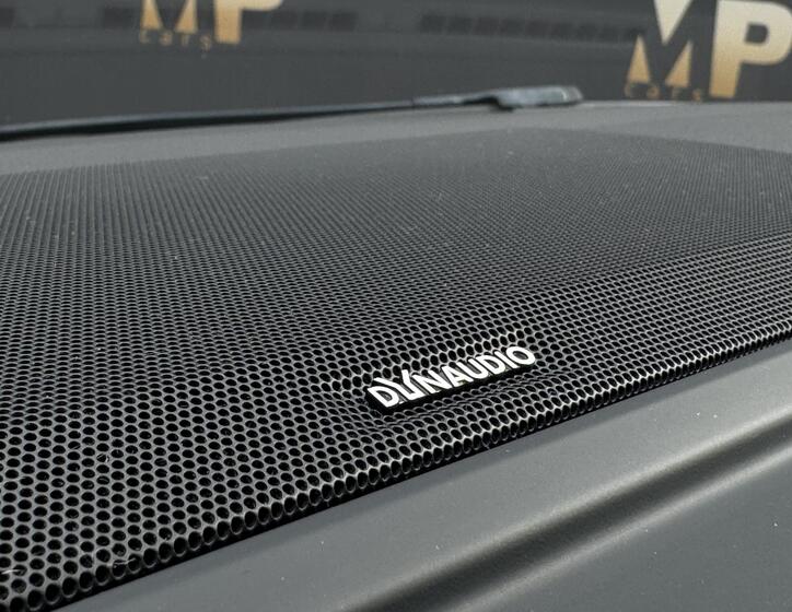 Volkswagen Multivan 44