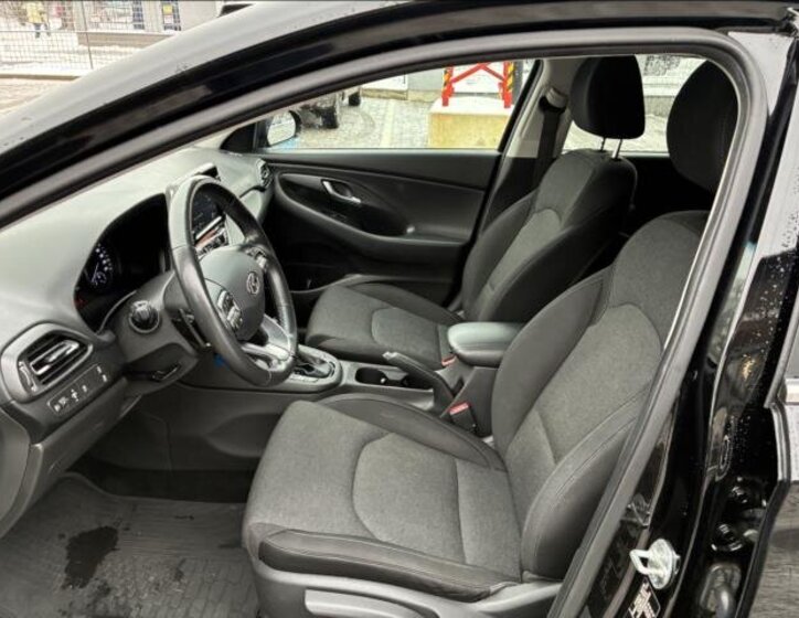 Hyundai i30 Kombi 998,0 88 kw