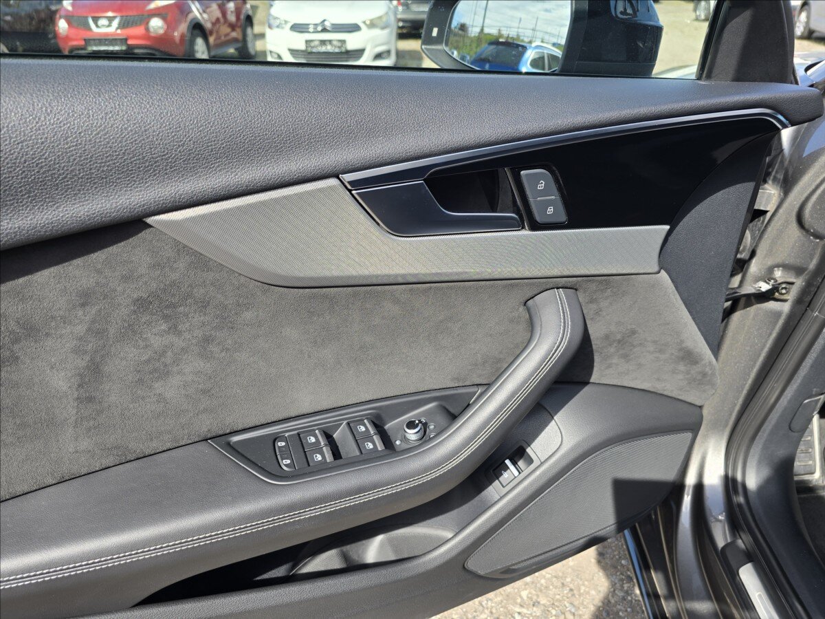 Audi A4 Kombi 2,0 l 140 kw