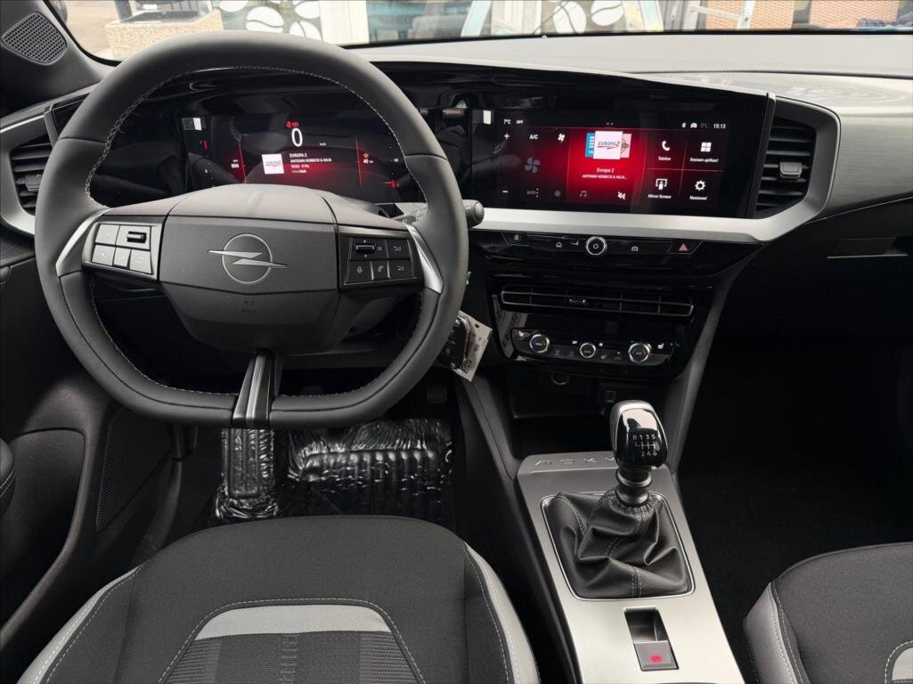 Opel Mokka SUV 1,2 l 100 kw