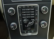 Volvo V60 Kombi 2,0 l 120 kw