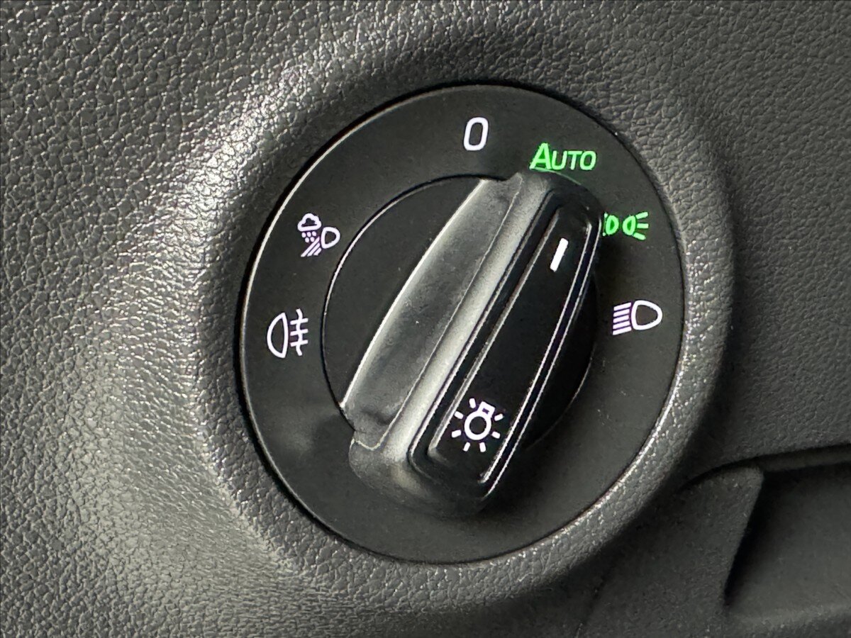 Škoda Karoq SUV / Terénní 2,0 l 110 kw