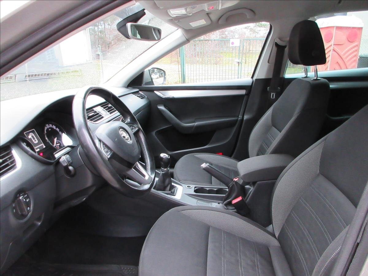 Škoda Octavia Kombi 1,6 l 85 kw