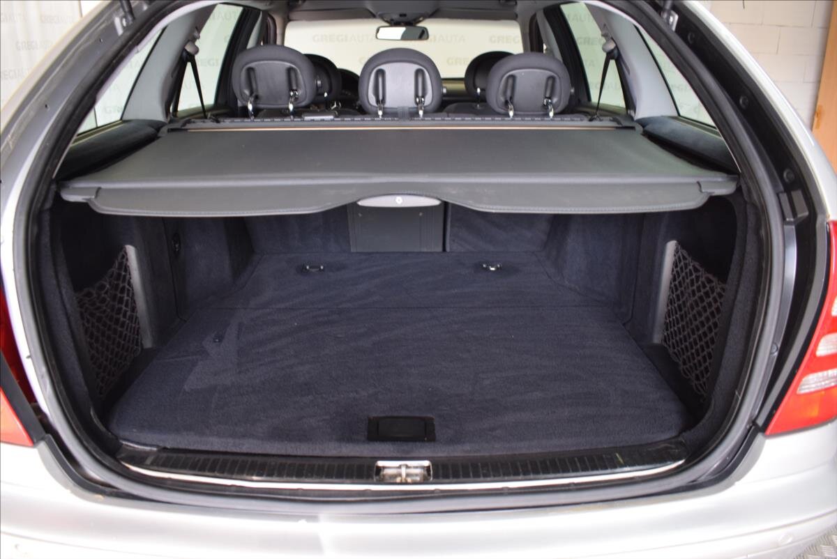 Mercedes-Benz Třídy C Kombi 1,8 l 105 kw