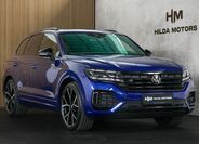 Volkswagen Touareg 1