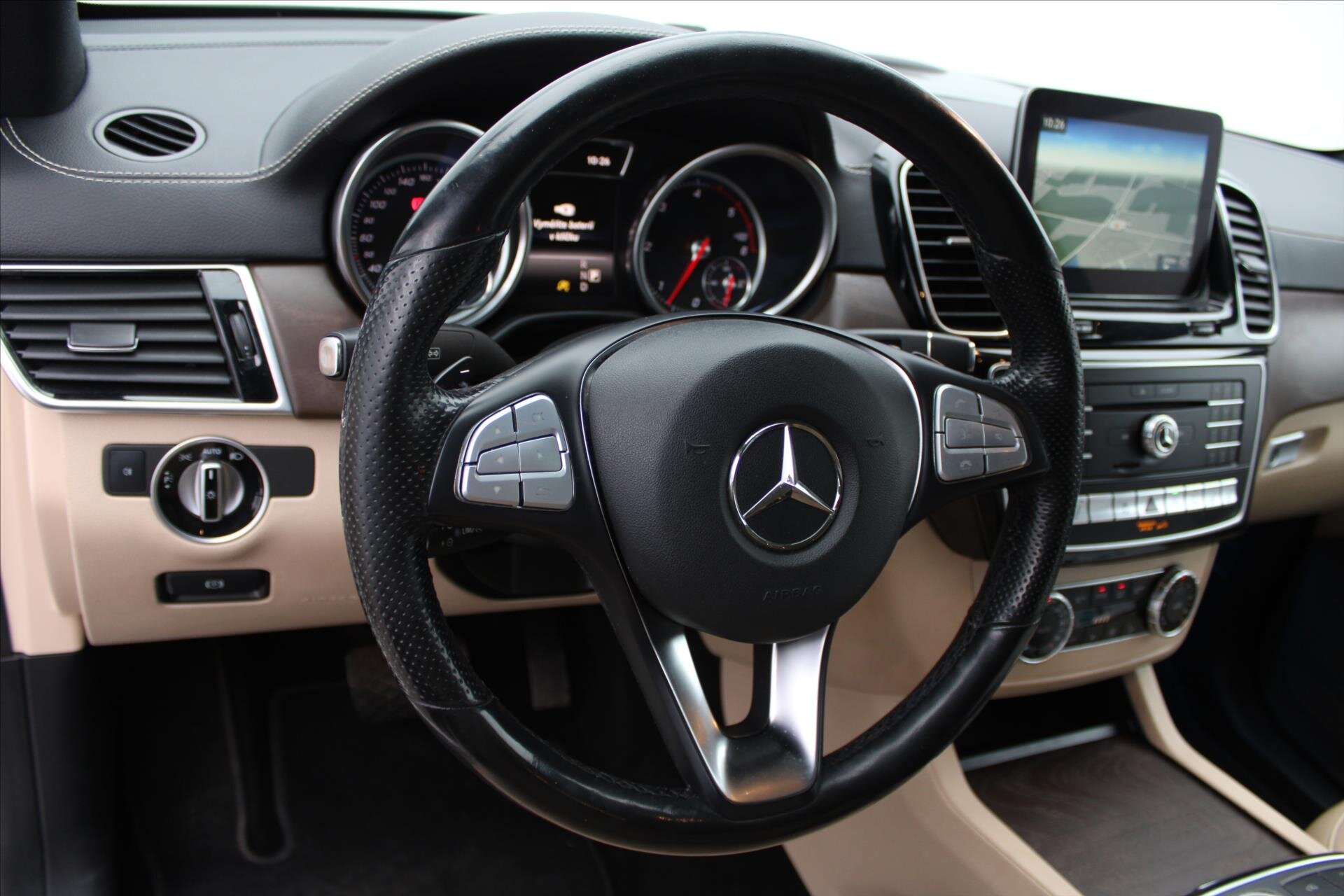 Mercedes-Benz GLE SUV / Terénní 3,0 l 190 kw