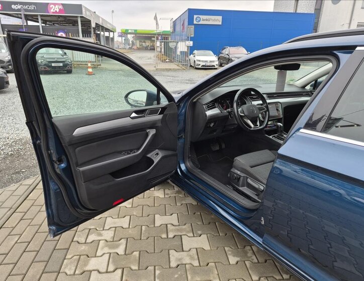 Volkswagen Passat Kombi 2,0 l 110 kw