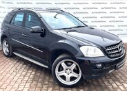 Mercedes-Benz Třídy M SUV / Terénní 3,5 l 200 kw