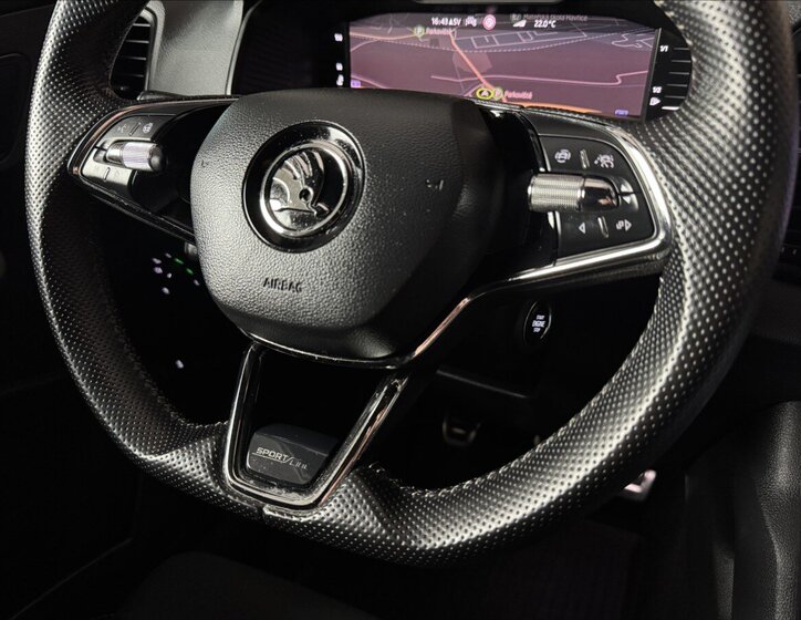 Škoda Karoq SUV / Terénní 2,0 l 110 kw