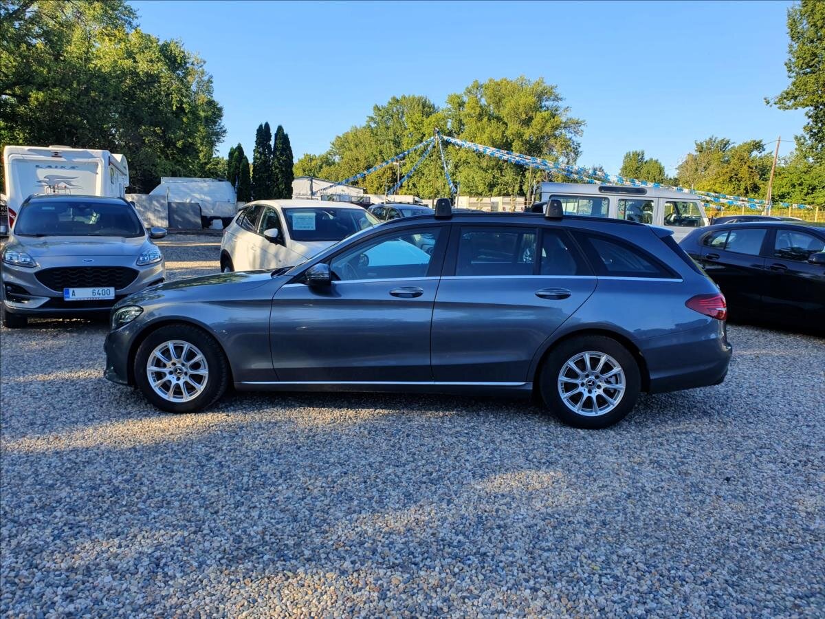 Mercedes-Benz Třídy C Kombi 1,6 l 90 kw